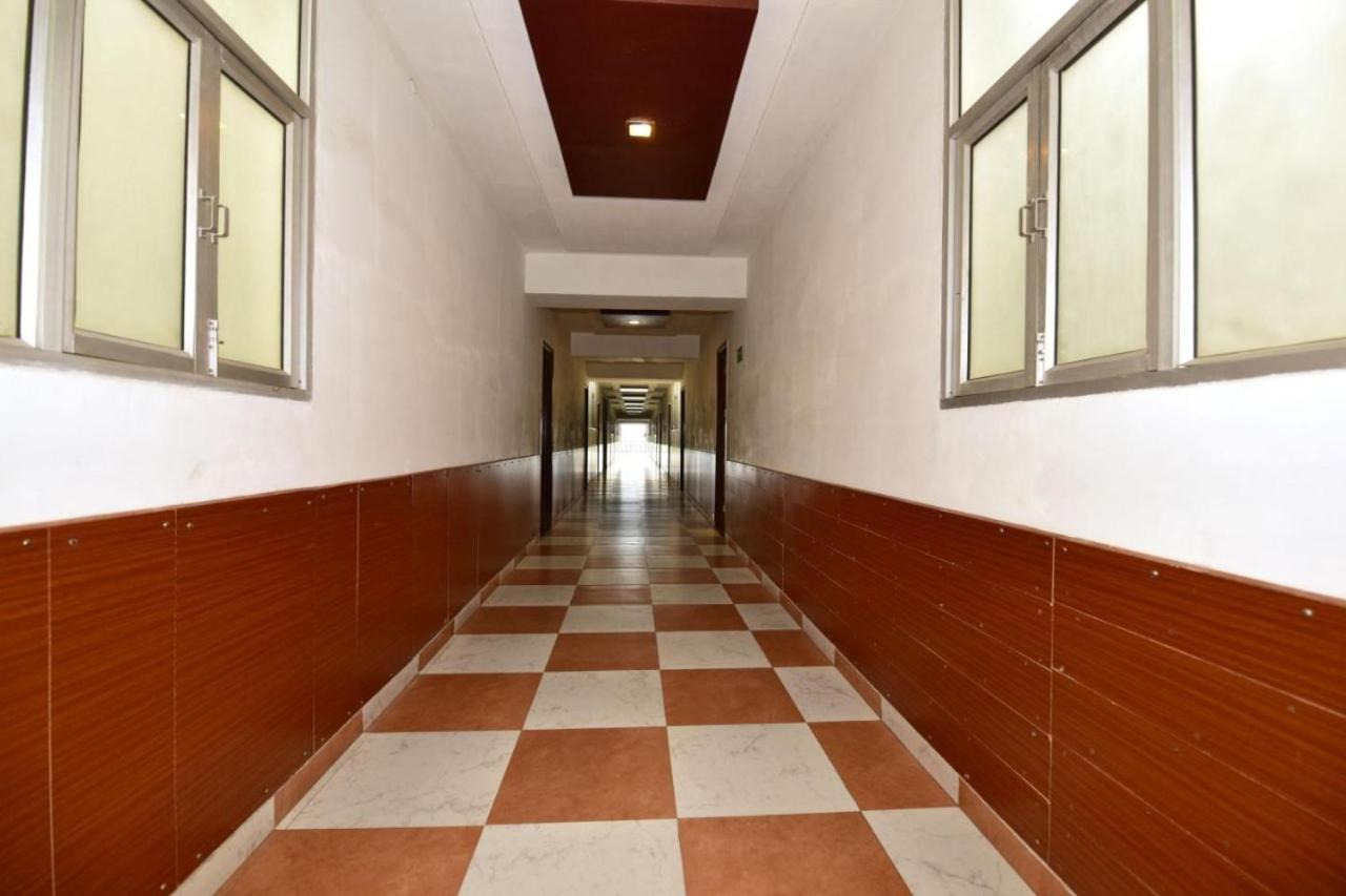 Kartikay Hotel Hisar Bagian luar foto
